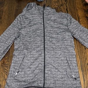 Women's M lulu lemon sweater